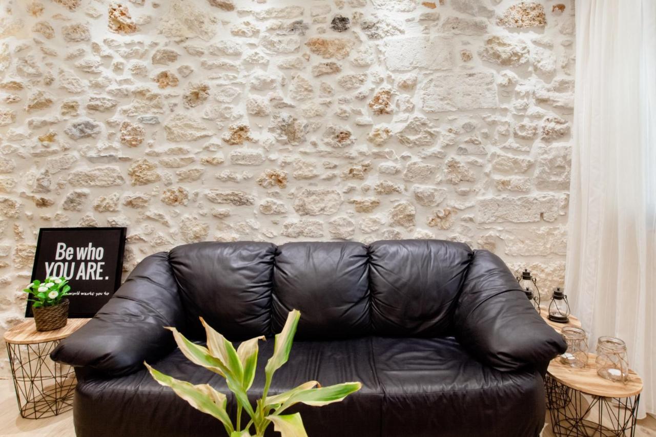 19Th Century Luxury Maisonette In The Center Iraklio Exterior foto